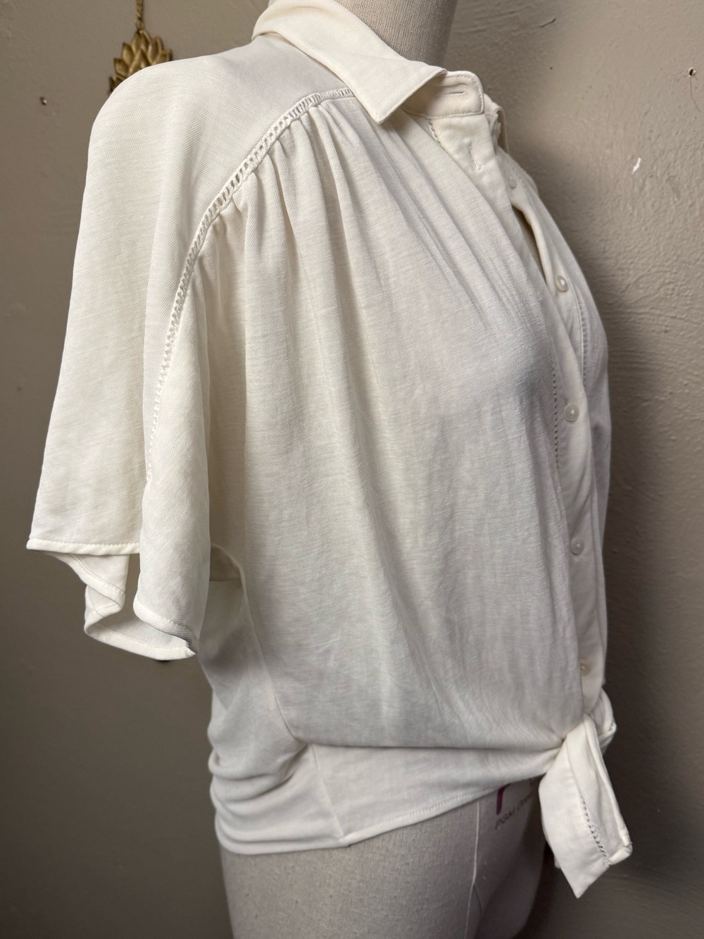 Massimo Dutti Cream Lattice Lace Inset button up blouse tie front size Small - Picture 4 of 7